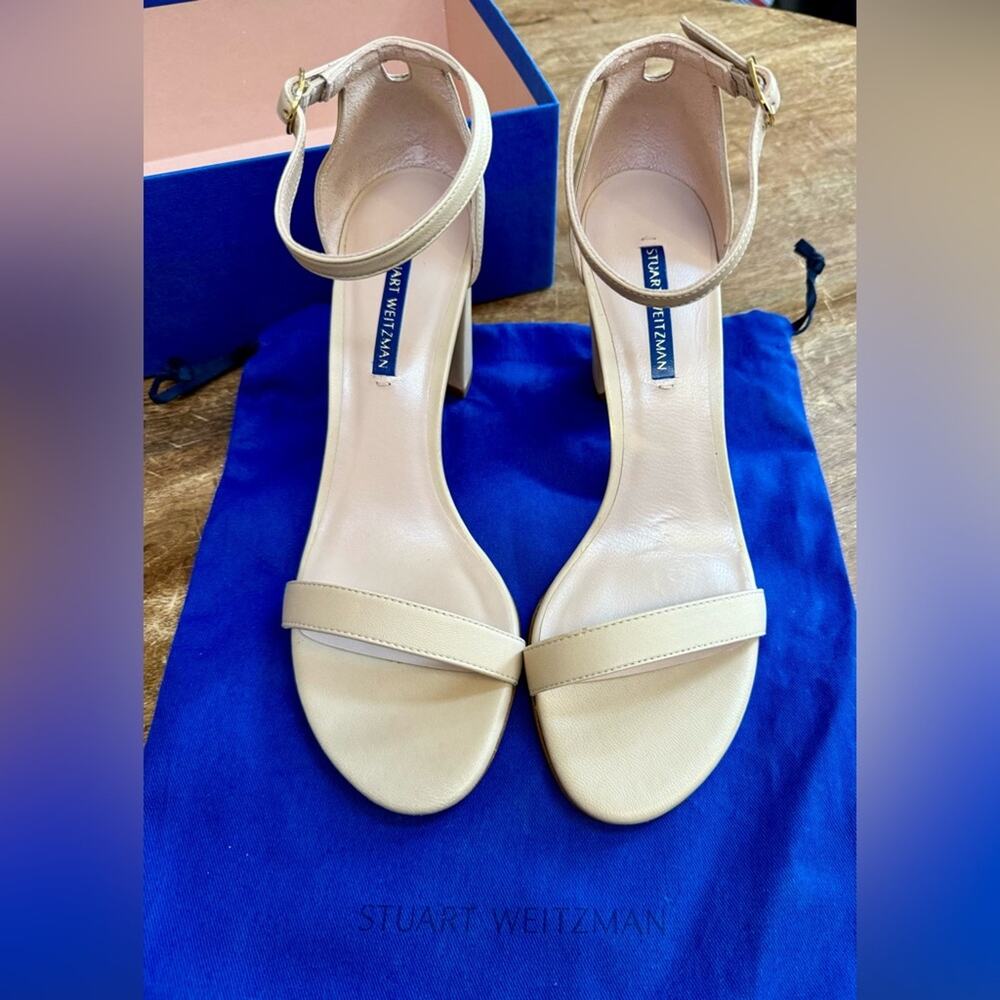Stuart Weitzman Nearly Nude Sandal~ sz 9